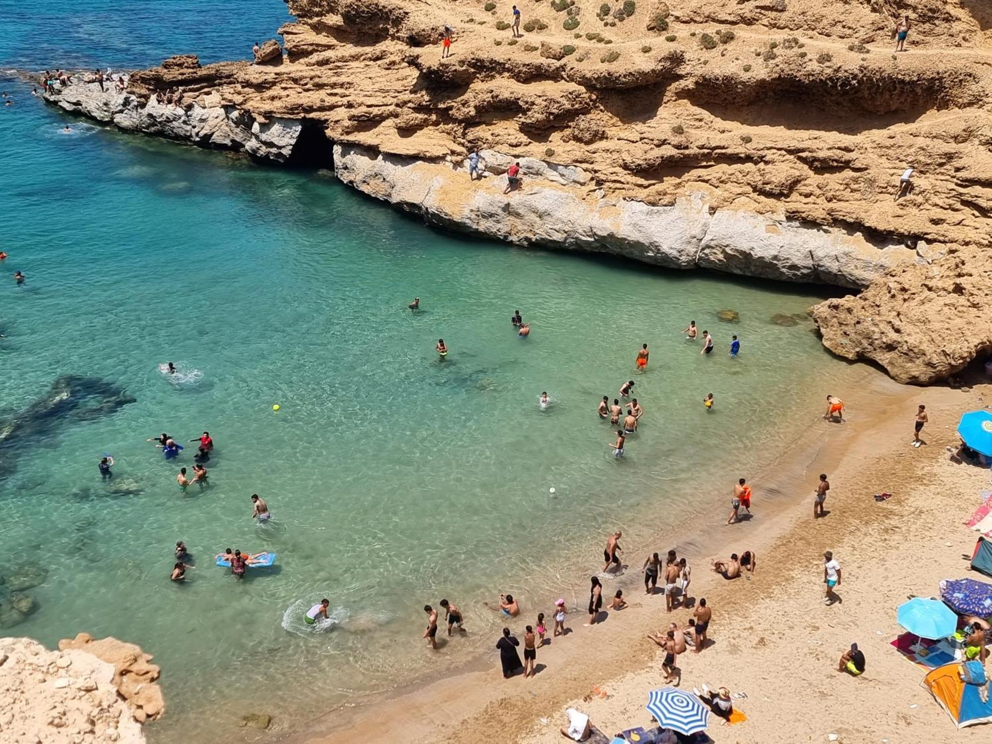 Appart Moderne Nador Al Jadid Pres De La Corniche Exterior photo